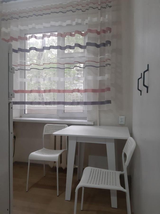 Apartament Aura On Sydykova Street 290 Biszkek Zewnętrze zdjęcie