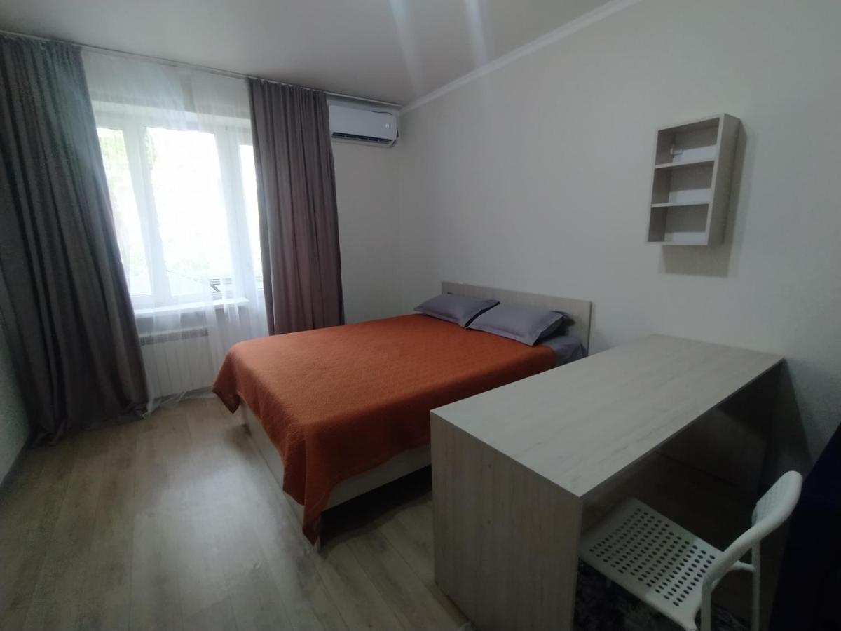 Apartament Aura On Sydykova Street 290 Biszkek Zewnętrze zdjęcie